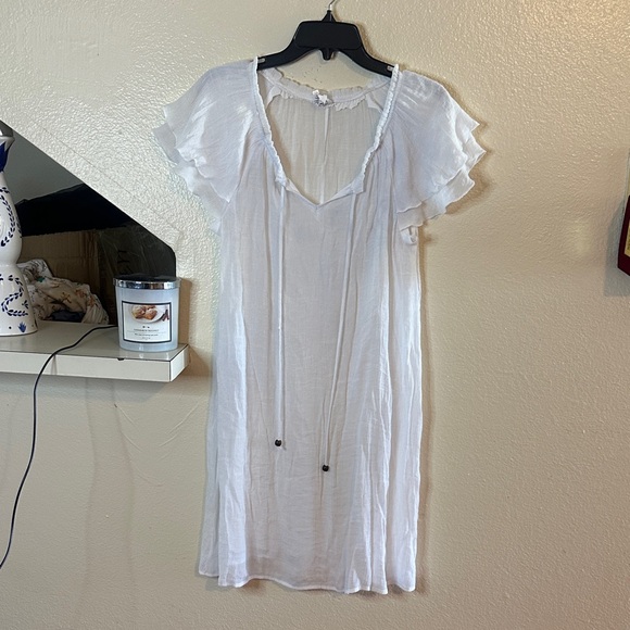 NAIF Dresses & Skirts - NAIF Flutter Sleeve White Mini Dress